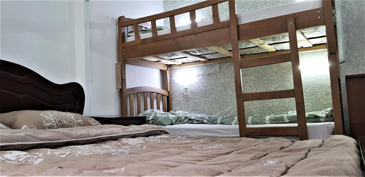Backpackers Hostel Tbilisi Eksteriør billede